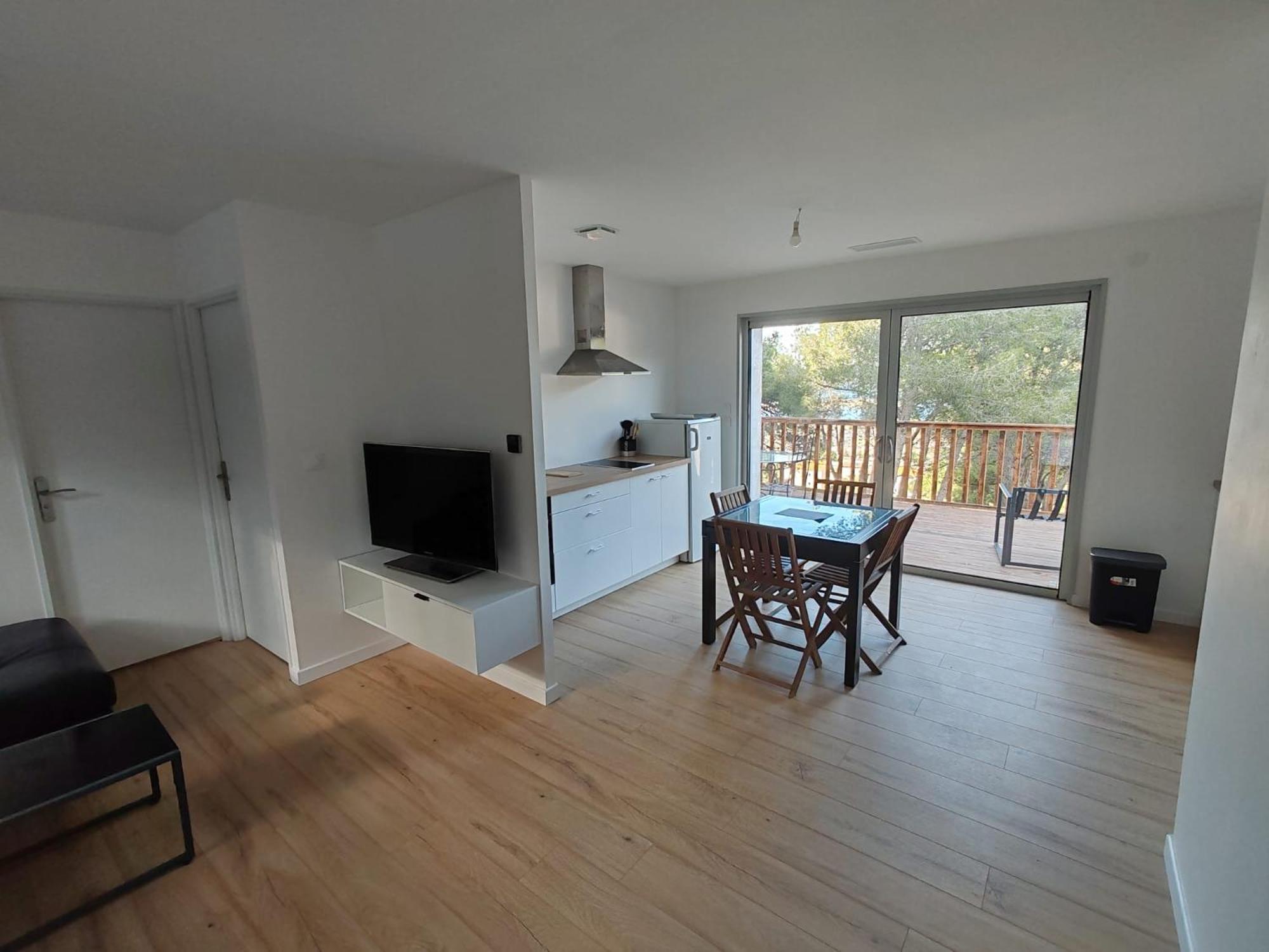 Vue Panoramique ,au Mont St Clair Apartment